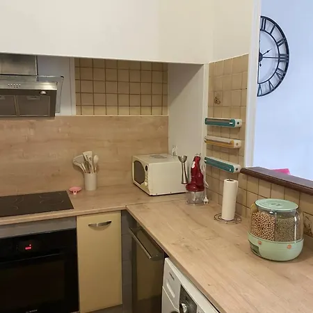 Appartement spacieux à Lézignan-Corbières de 75 m² Apartmán