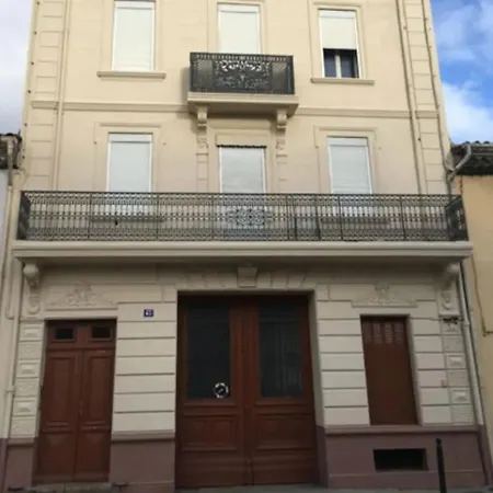 Spacieux A De 75 M² アパート