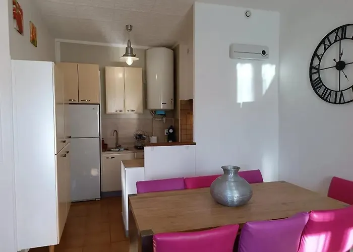 Appartement Spacieux A Lezignan-Corbieres De 75 M² Apartament Lézignan-Corbières