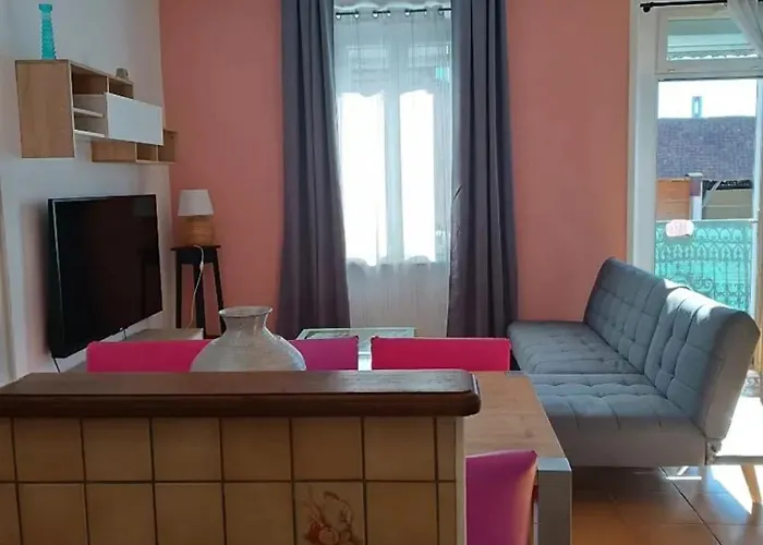Apartament Appartement Spacieux A Lezignan-Corbieres De 75 M²