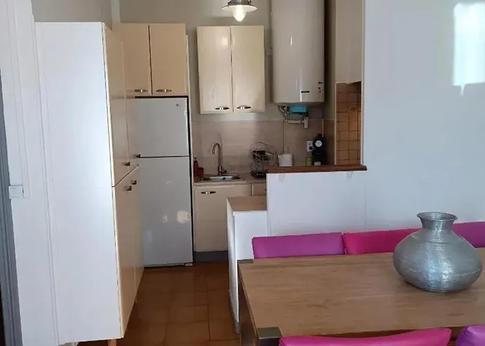 Appartement Spacieux A Lezignan-Corbieres De 75 M² Apartament