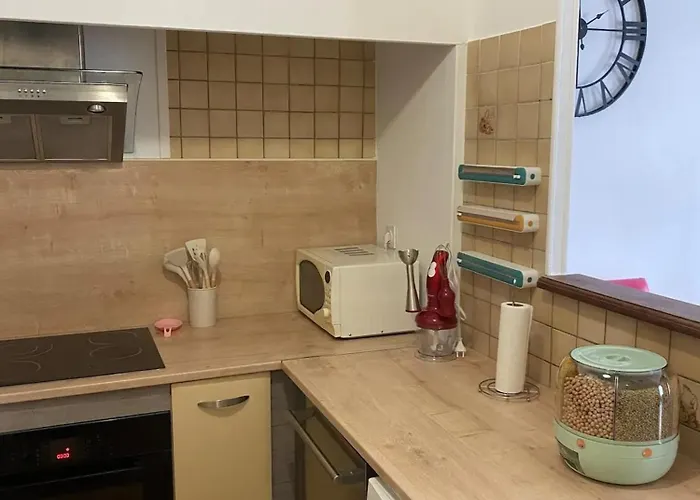Appartement Spacieux A Lezignan-Corbieres De 75 M² Apartament