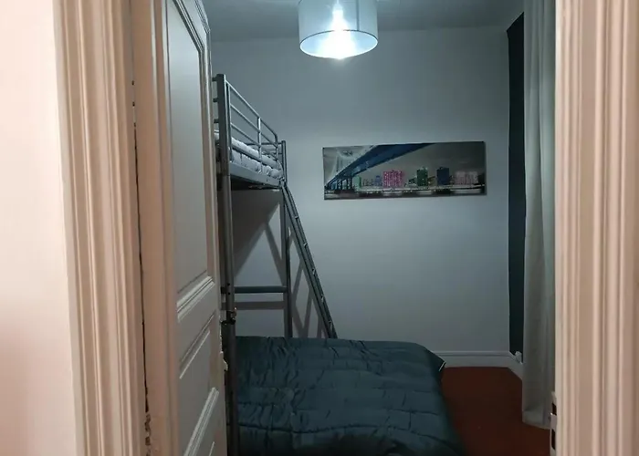 Apartament Appartement Spacieux A Lezignan-Corbieres De 75 M²