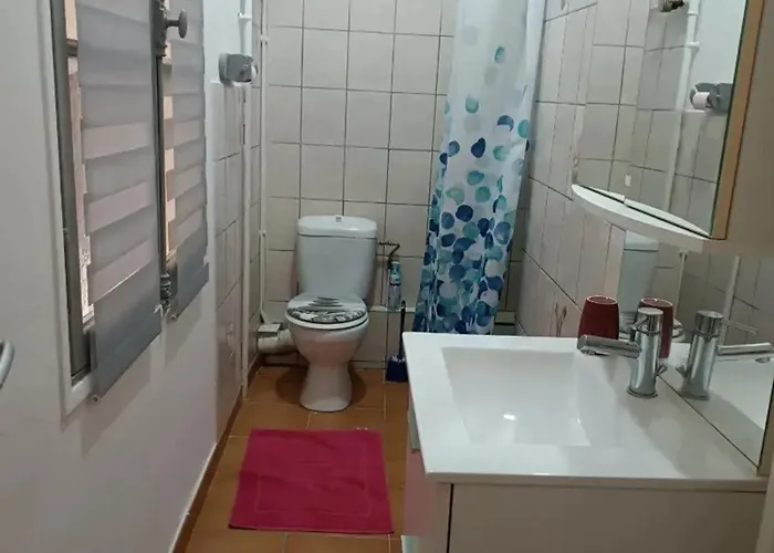 Appartement Spacieux A Lezignan-Corbieres De 75 M²